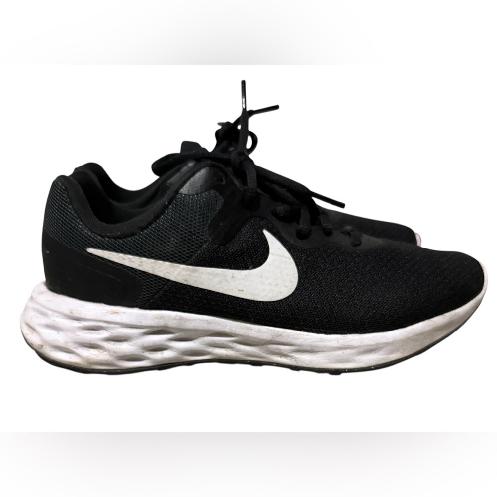 Nike Kids Black and White Sneakers